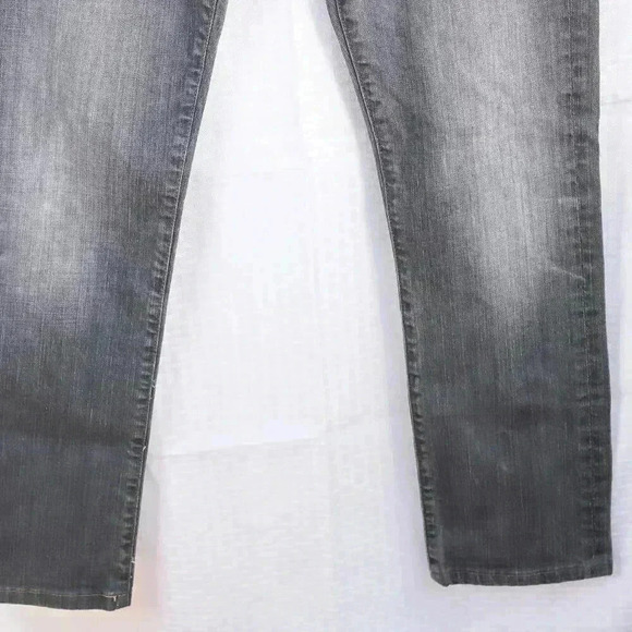 Adriano Goldschmied Size 32 light wash stretch straight leg jeans - Picture 4 of 15